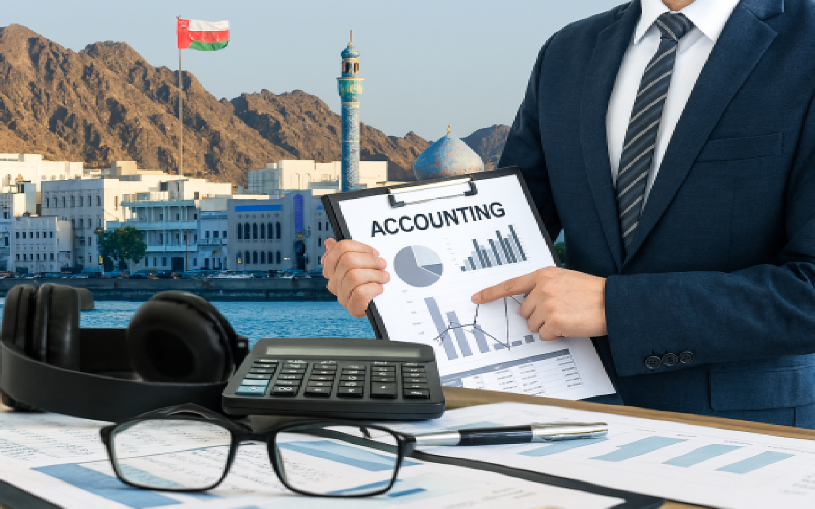 مهاجرت حسابداران به عمان 2025 (فرصت‌های شغلی، شرایط زندگی و مقایسه با امارات، قطر و عربستان)